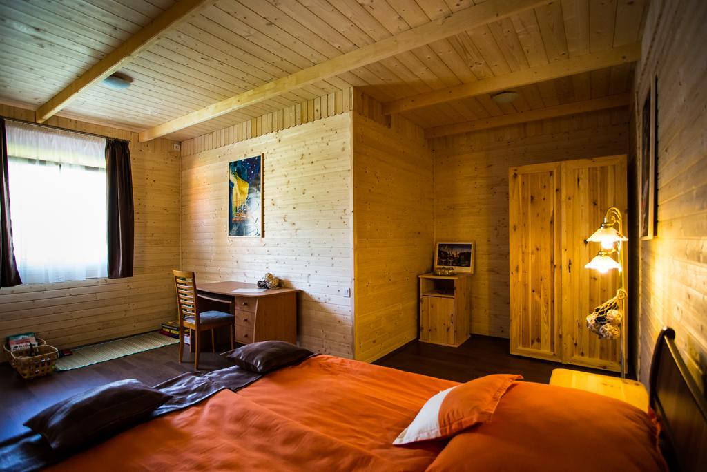Szatmar Beregi Elmenyliget Aparthotel Fehergyarmat Exterior photo