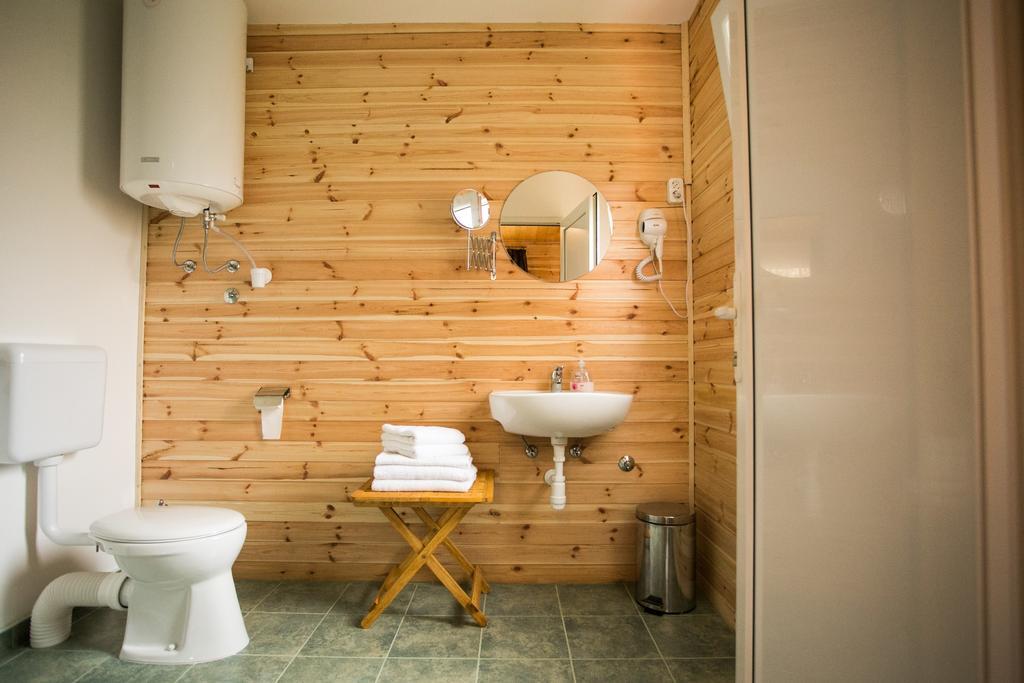 Szatmar Beregi Elmenyliget Aparthotel Fehergyarmat Exterior photo