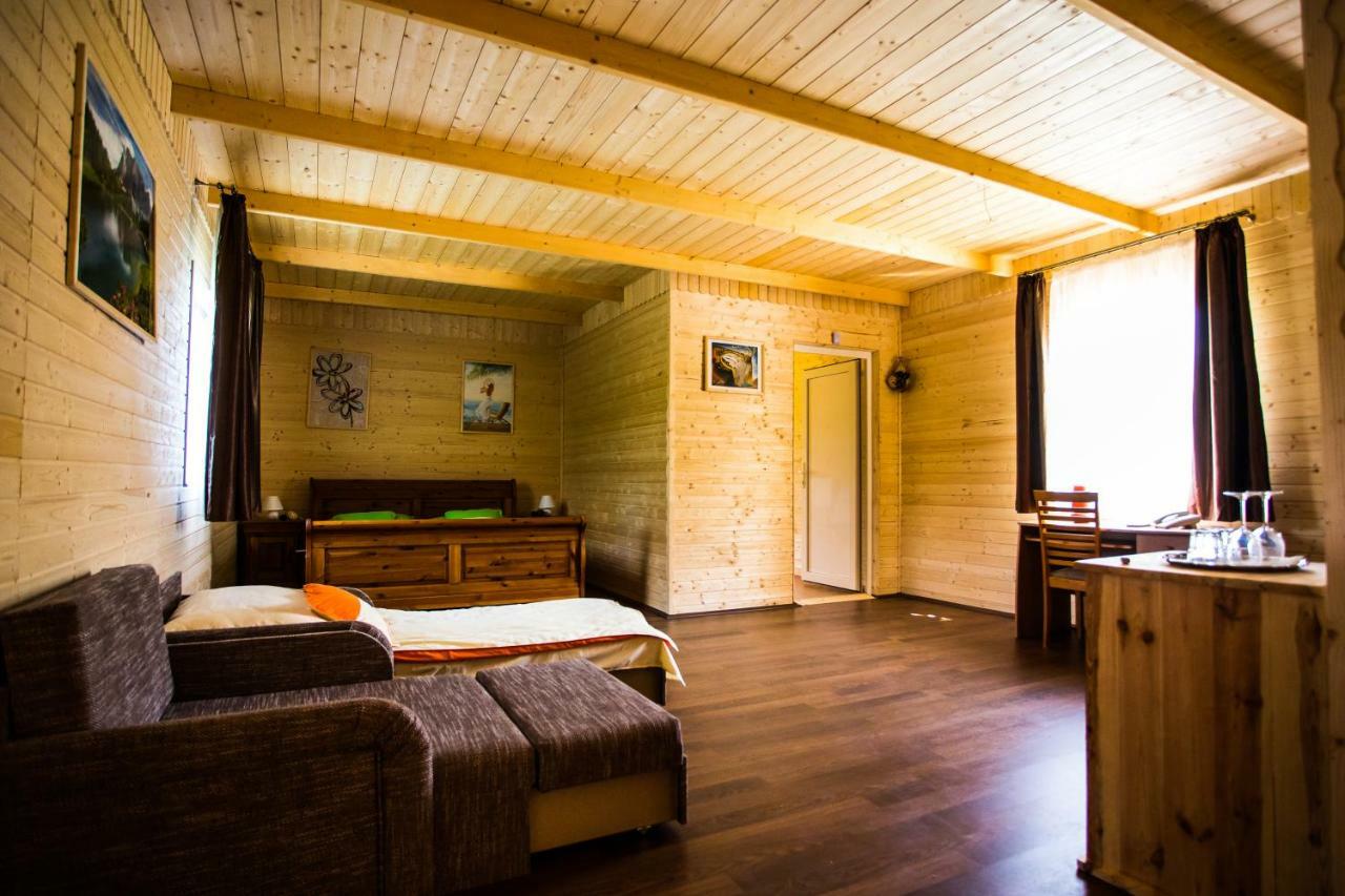 Szatmar Beregi Elmenyliget Aparthotel Fehergyarmat Exterior photo