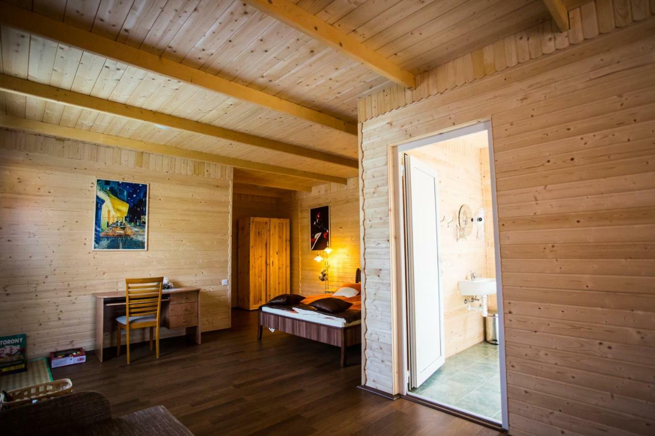 Szatmar Beregi Elmenyliget Aparthotel Fehergyarmat Exterior photo